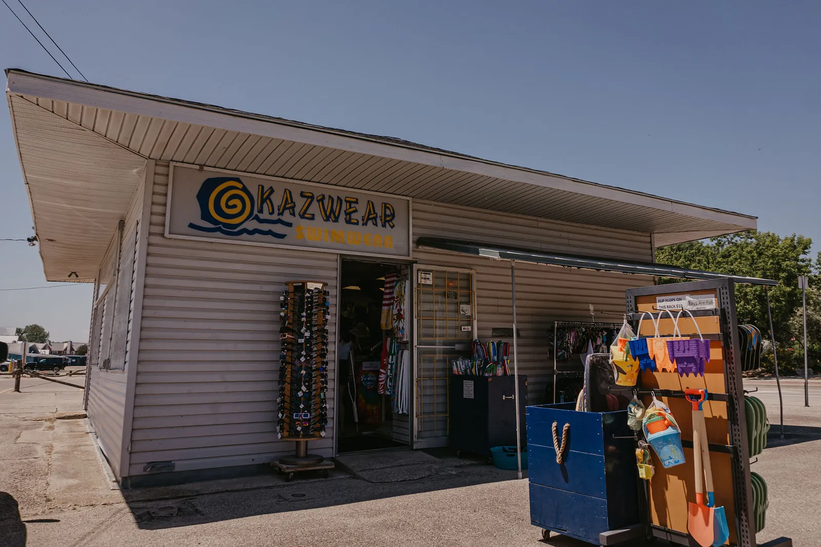 Kazwear